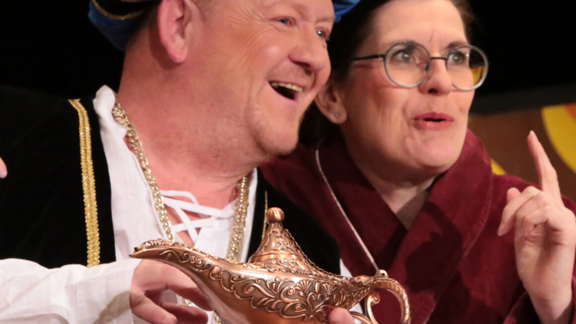 40 Jahre Theaterbrettle: Lesung und Komödien zum Wiedersehen